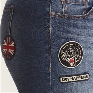 TORRID patch jeans women’s 26